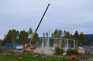 Bilden visar hur stommarna växer fram på Lundbärgarnas nya räddningsstation.